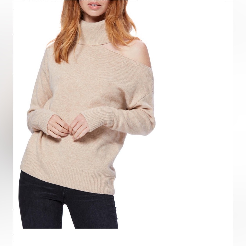 NTW Paige Raundi Cutout Shoulder Sweater in Camel. Size: Small